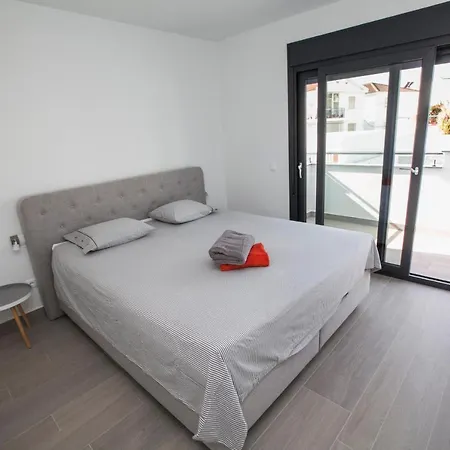 Casas De La Seda * Nerja